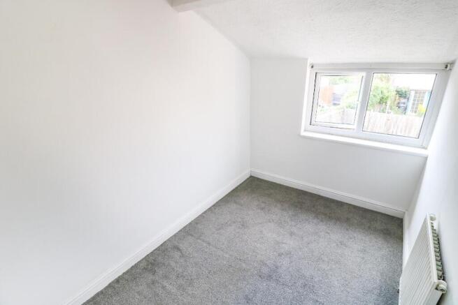 3 bed Terraced to rent Image 7