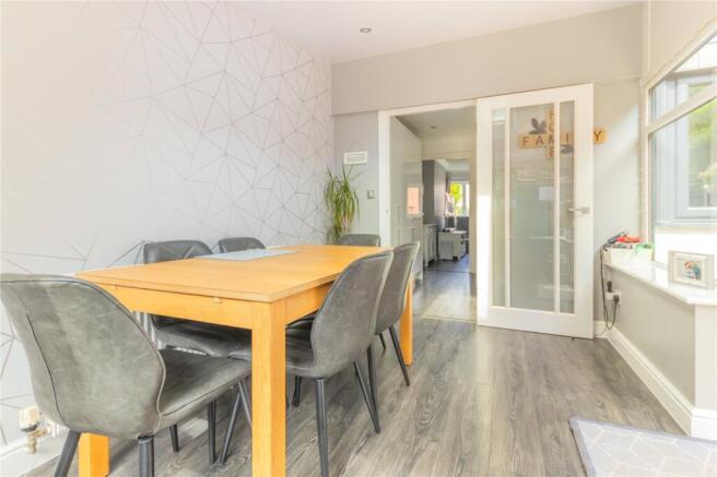 3 bed Terraced for sale Image 10