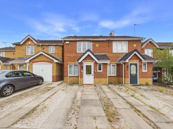 2 bed Semi-Detached for sale Image 12
