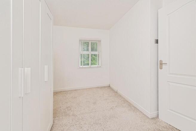 2 bed Terraced for sale Image 11