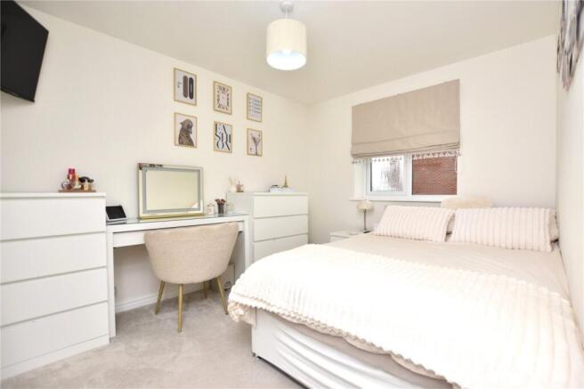 3 bed Semi-Detached for sale Image 4