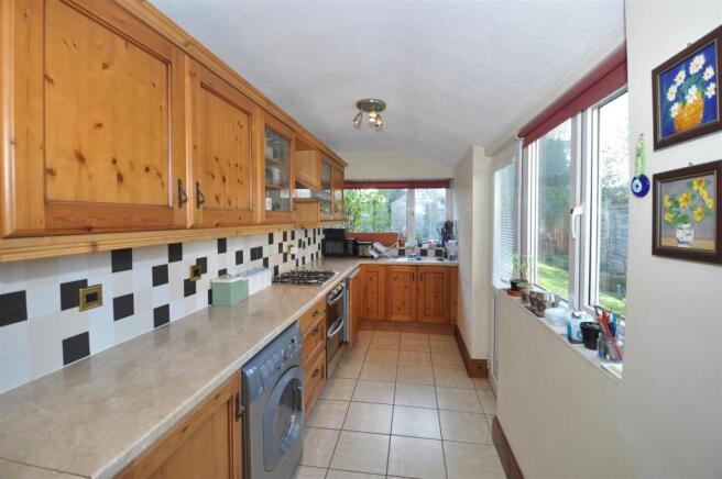 Kitchen.JPG