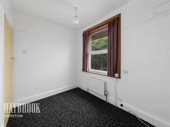 3 bed Semi-Detached for sale Image 12