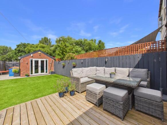 3 bed Semi-Detached for sale Image 8
