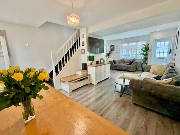 2-bed terraced on Omdurman Street, Ferndale/Gorse Hill Area, Swindon, £210,000