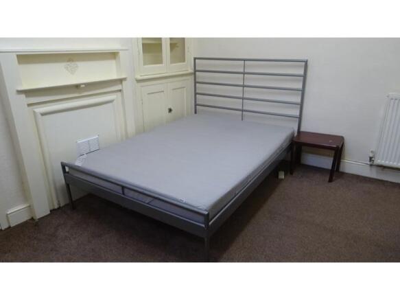 Ground Floor Flat includes Gas and electric
