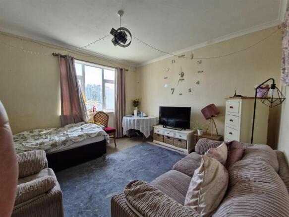 Lounge (first floor).jpg