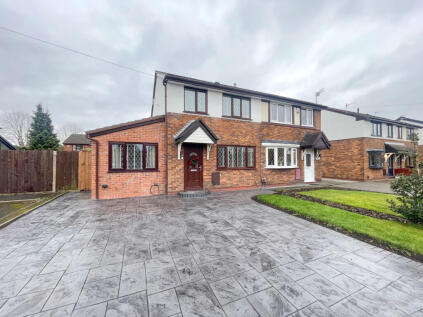 Longcroft Grove, Audenshaw
