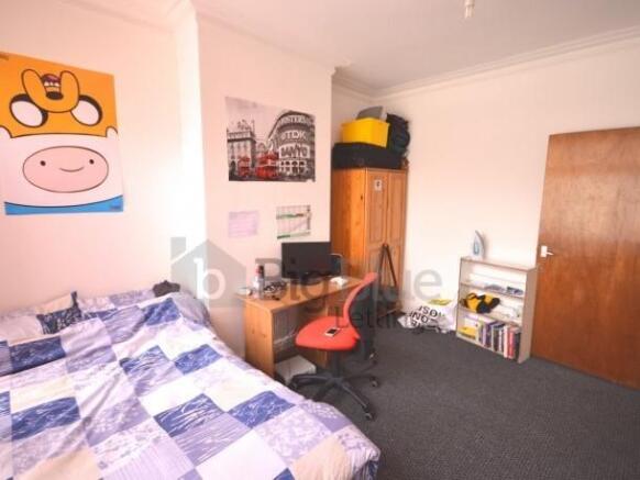 5 bed Terraced to rent Image 8