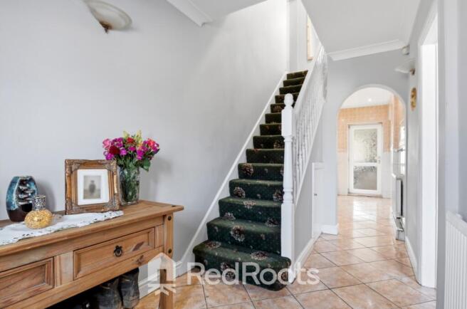 4 bed Semi-Detached for sale Image 11