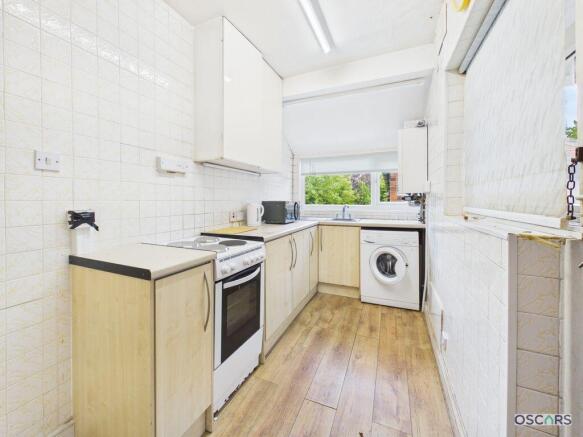4 bed Semi-Detached for sale Image 6