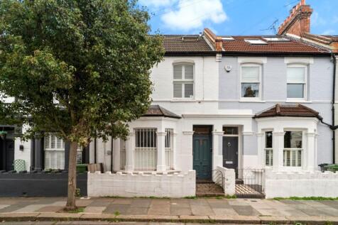 Rosaline Road,
Munster Village, SW6