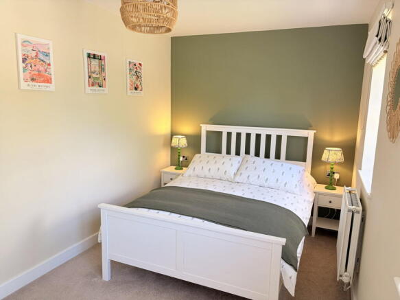 2 bed Town House for sale Image 11