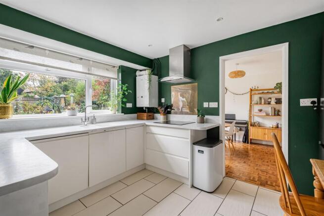 Kitchen/Breakfast Ro