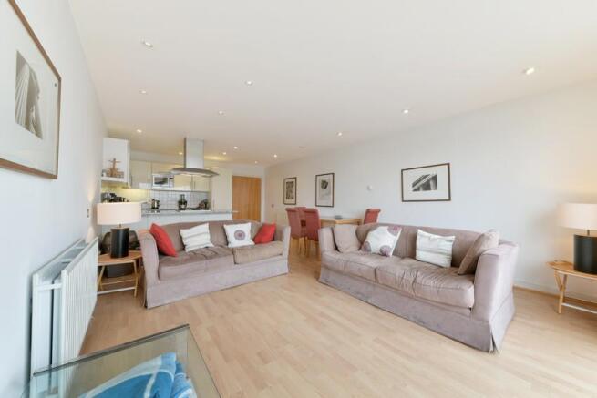 Ocean Wharf, 60 Westferry Road, London E14 photo 4