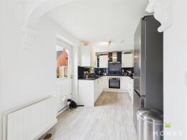 7, Creamore Corner, Shrewsbury SY4 5YB
