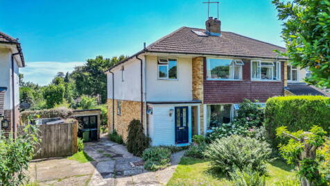 Wheatfield Way, Cranbrook