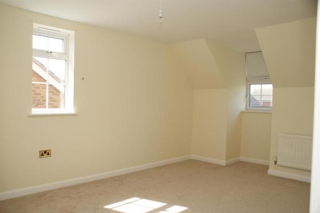 Bedroom 2.JPG