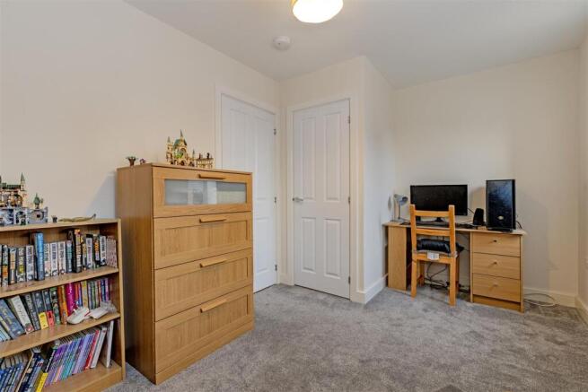 Bedroom 2-2.jpg