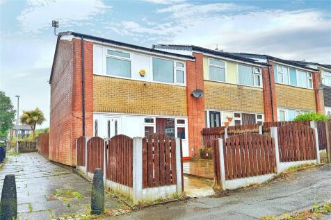 Diamond Close, Ashton-under-Lyne, Greater Manchester, OL6