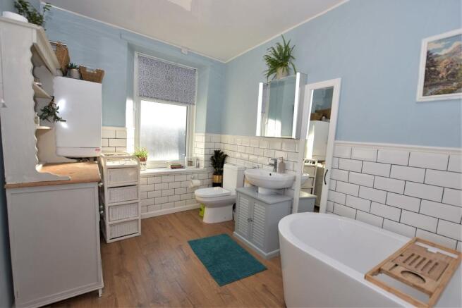 Photo 11