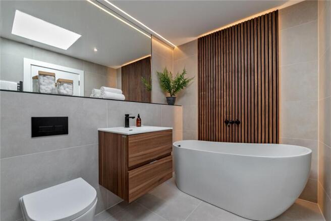 Master Ensuite