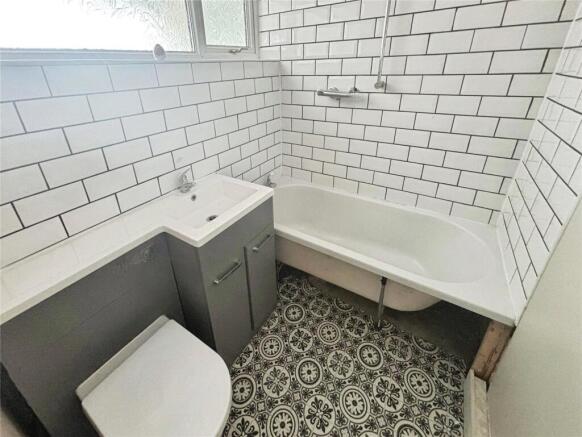 3 bed Bungalow for sale Image 5
