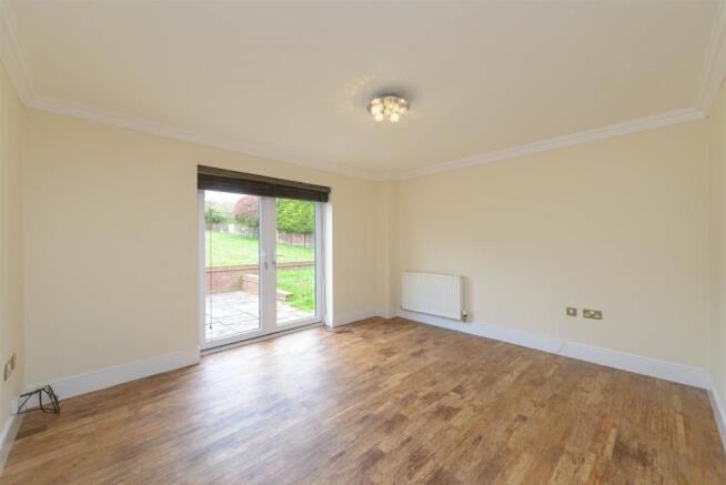 10WestwoodClose_017.jpg