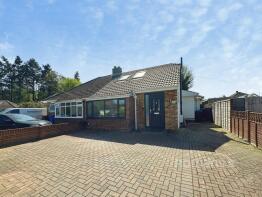 4, Westbury Gardens, Fleet GU51 3HS