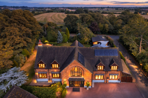 1, Grange Court, Welford Road, Village, Stratford-upon-avon CV37 8RA
