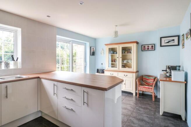 Kitchen/Breakfast