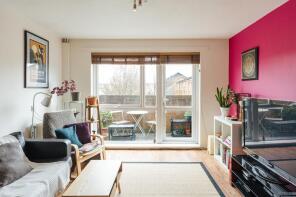 Flat 15, 63 Salisbury Court, Mabley Street, Hackney, London E9 5RW