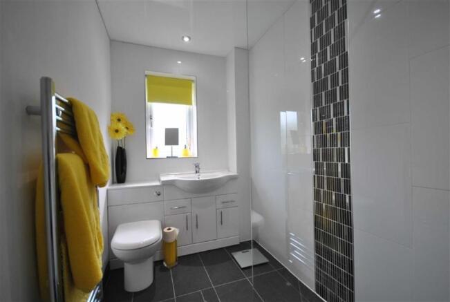 SHOWER ROOM