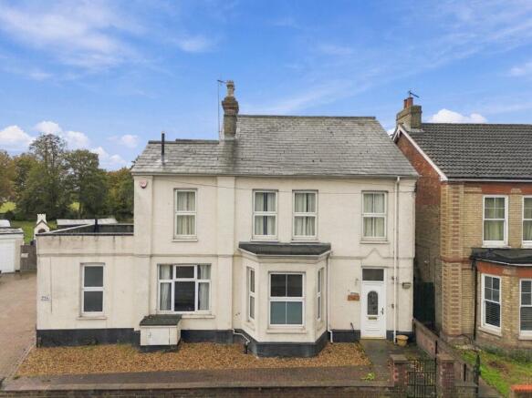 Felixstowe Road, Ipswich, Suffolk, IP3 photo 2