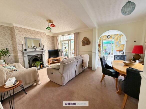 Family Room/ Dining Room