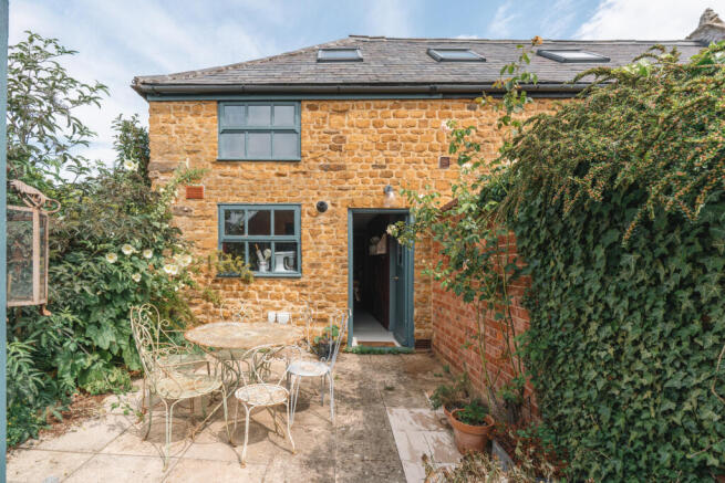 296286 - WesleyPlace_HighRes-22.jpg