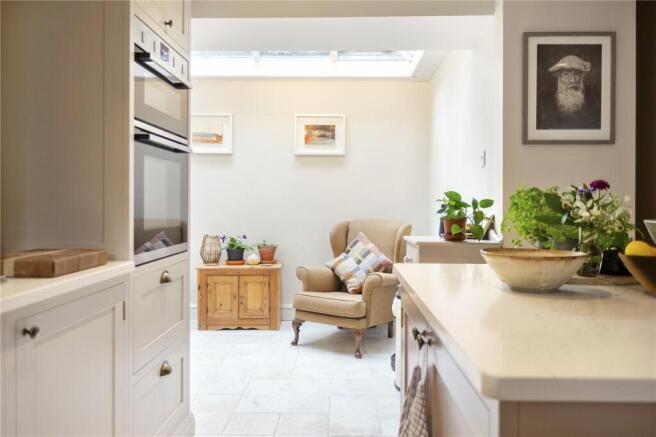 Kitchen/Snug