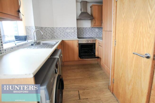 2 bed Flat to rent Image 5
