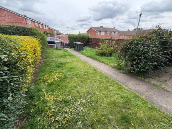 4 bed Terraced for sale Image 9