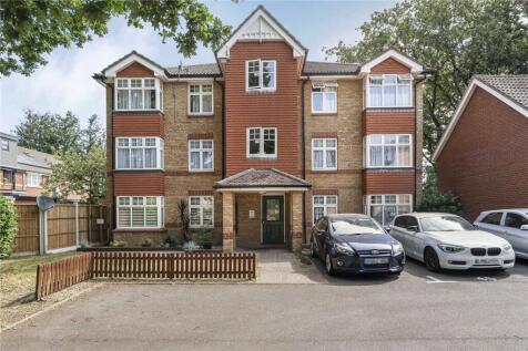 Avondale Gardens, Hounslow, TW4