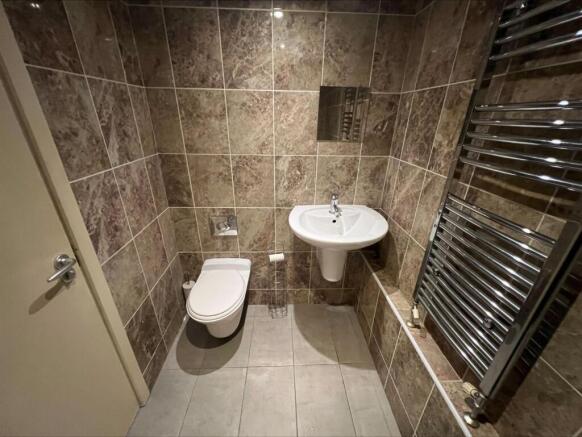 1 bed Flat to rent Image 10