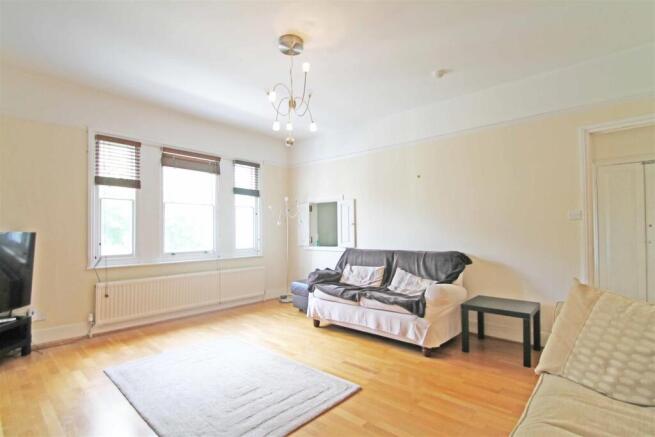 Living/Dining Room