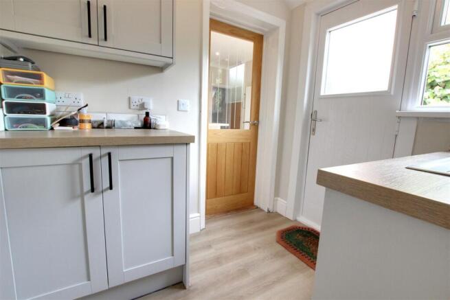 2 bed Terraced for sale Image 10