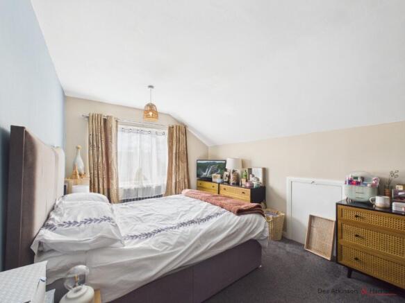 2 bed Semi-Detached for sale Image 10