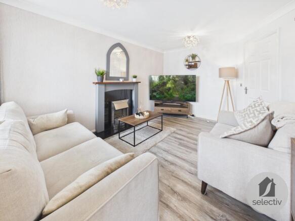 3 bed Semi-Detached for sale Image 4