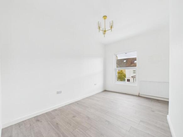 4 bed End of Terrace for sale Image 6