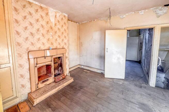 18 Nether Road, Ecclesfield, Sheffield, South Yorkshire, S35 9XT
