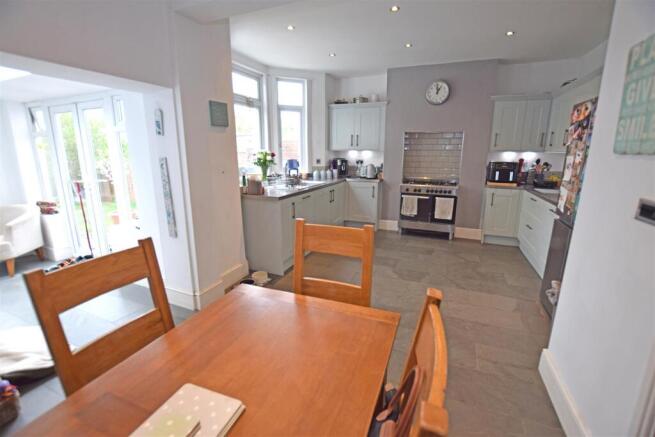 Kitchen-Diner.jpg