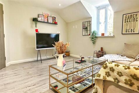Oldham Road, Ashton-under-Lyne, Greater Manchester, OL7