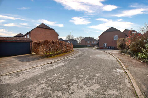 Riverside Close, Canterbury, CT4